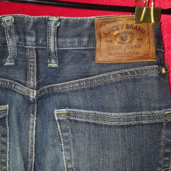 *SOLD*Lucky Brand Jeans Size 28x30 - Picture 7 of 8
